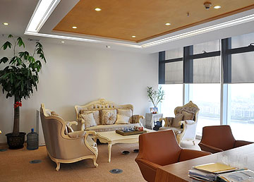 廣州保利廣場辦公室裝修實景  大一新農(nóng)業(yè)